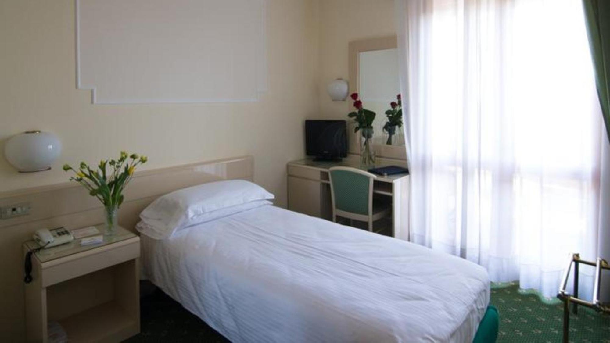 Hotel Terme Antoniano Montegrotto Terme Dış mekan fotoğraf